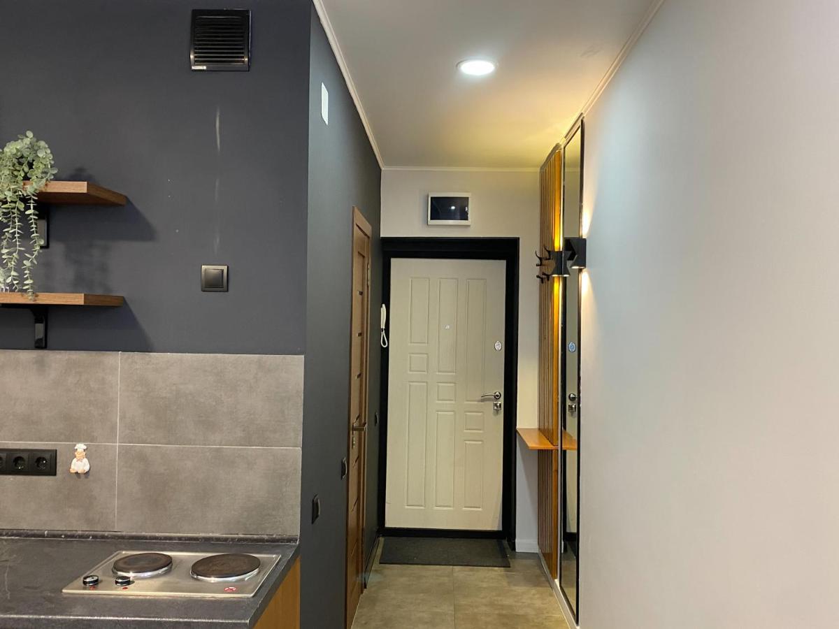 Студия В Стиле Loft В Центре Города Almaty Exterior foto